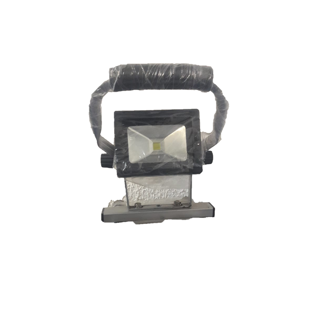 REFLECTOR RECARGABLE P/CARRO O CAMIONETA 560LM 74V 1 PZA