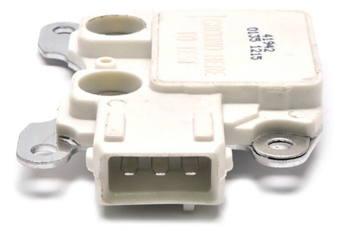 REGULADOR DE VOLTAJE FORD FORD MYSTIQUE 1995-1998 2.0L VOLTAJE 3G F786 COD. 031007G2 RENARD (114715)