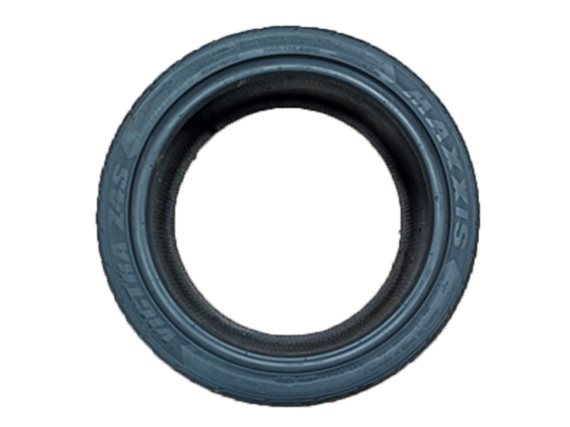 LLANTA  235/40/ZR18 MAXXIS 50% VIDA