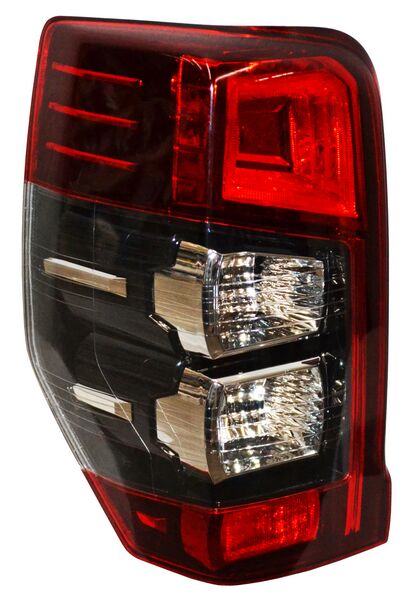 CALAVERA MITSUBISHI PU L200 2020 AL 2024 C/ARNES IZQ TYC