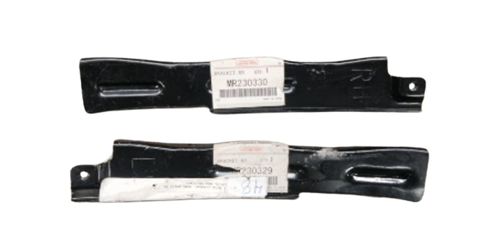 GUIA FASCIA (DEFENSA) MITSUBISHI MONTERO SPORT 2002 AL 2003 4X2, 4X4 TRAS JGO ORIGINAL