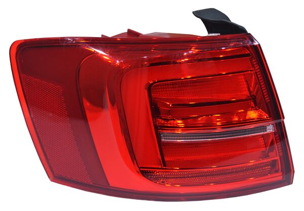 CALAVERA VOLKSWAGEN JETTA BICENTENARIO 2015 AL 2018
 CLARA LEDS  EXT IZQ CNA 