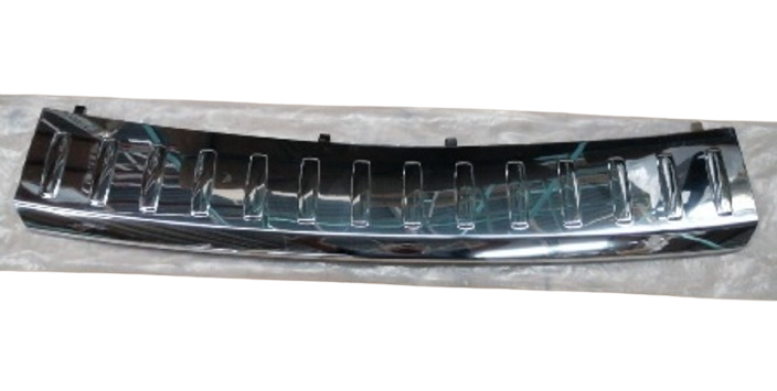 [1668852174] MOLDURA CAJUELA MERCEDES BENZ ML63/ML350/ML550/W166 2012 AL 2015 TRAS CROM ORIGINAL