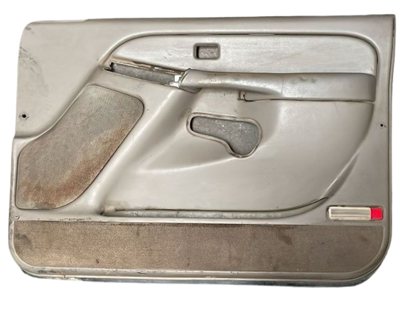 [TACH-SU01-31] TAPA (PANEL) PUERTA CHEVROLET SUBURBAN 2001 AL 2005 DEL DER DESMONTADO