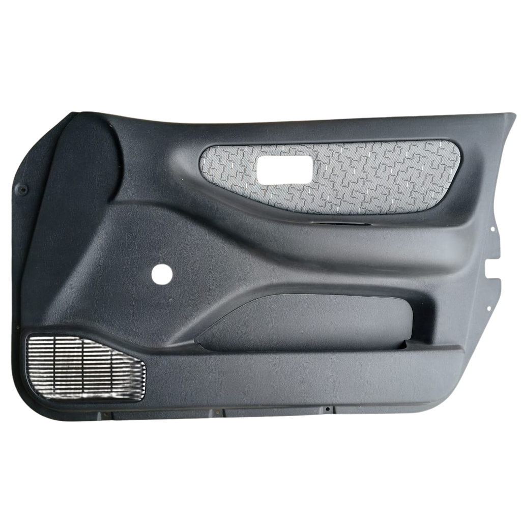 TAPA PUERTA NISSAN TSURU 2013 AL 2017 DEL DER ORIGINAL