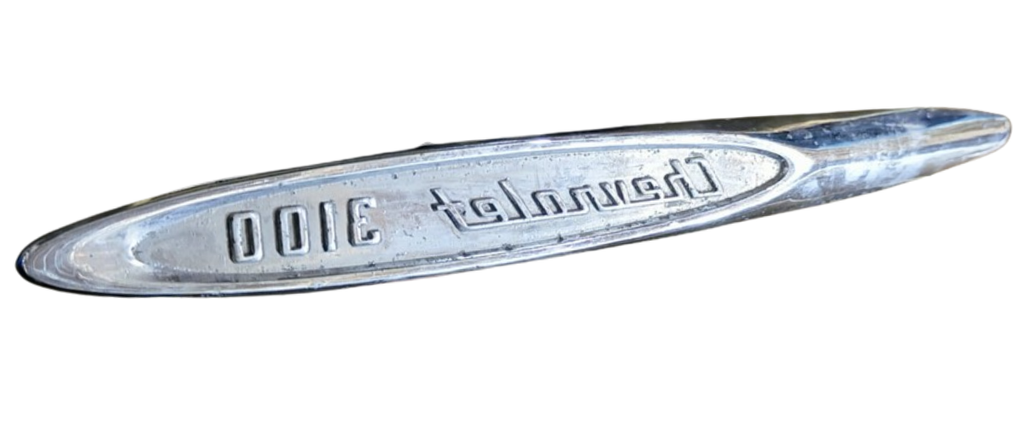 MOLDURA SALPICADERA CHEVROLET PICK UP 3100 1956 A 1959 LAT DER DESMONTADO ORIGINAL