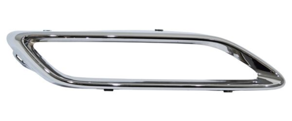 MOLDURA FASCIA (DEFENSA) AUDI A3 2022 AL 2025 CROM TRAS DER