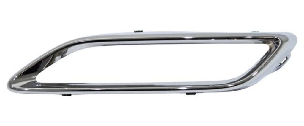 MOLDURA FASCIA (DEFENSA) AUDI A3 2022 AL 2025 CROM TRAS IZQ