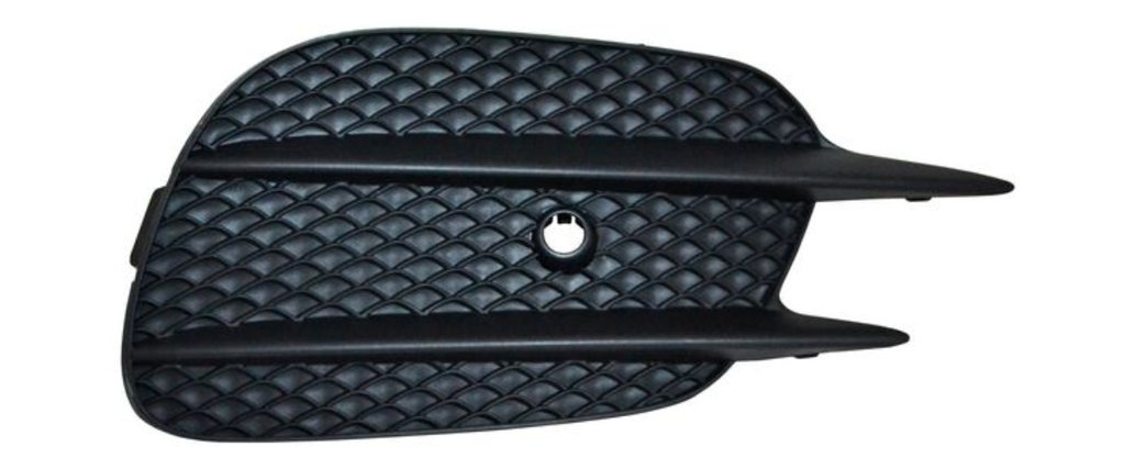 PARRILLA MERCEDES BENZ CLASE E 2017 AL 2019 2 PTAS S/FARO AUX C/HOYO P/SENSOR DER