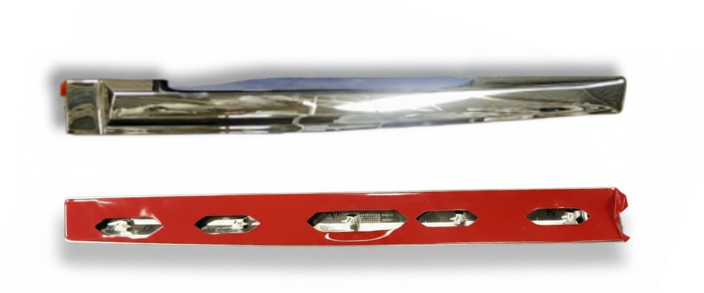 MOLDURA PUERTA NISSAN PATHFINDER 2013 AL 2020 CROM TRAS DER ORIGINAL COD. 82870-3KA0