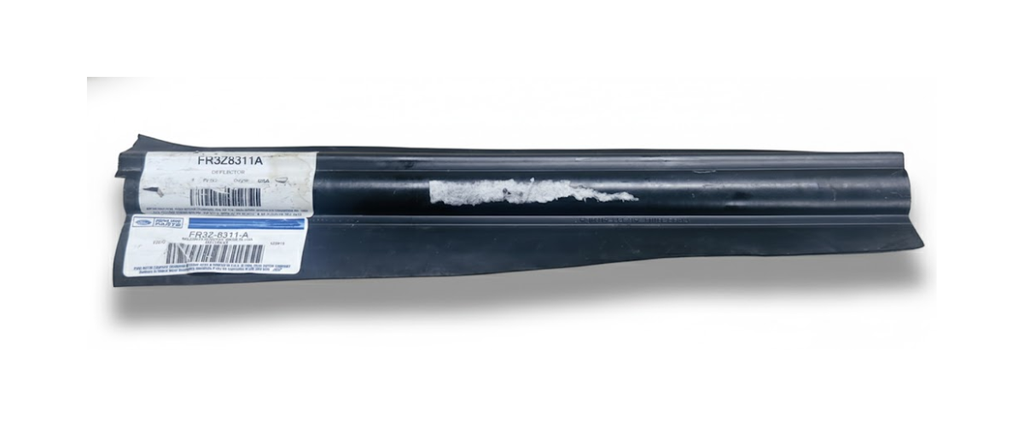 TOLVA RADIADOR DEFLECTOR DE AIRE FORD MUSTANG 2015 AL 2020 DEL IZQ ORIGINAL COD. FR3B-8103-AC