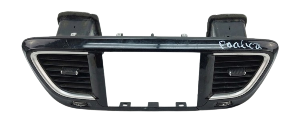 [MTCH-PA18-USORCIPAI53] MOLDURA TABLERO (RADIO) CHRYSLER PACIFICA 2018 AL 2020 C/REJILLA P/AIRE INT CENT DEL DESMONTADO ORIGINAL COD. CF4EW11KFA1