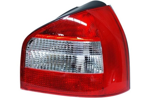 [11-A463-01-2B] CALAVERA AUDI A3 2001 AL 2003 DER TYC *G
