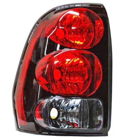 [11-5830-01-1A] CALAVERA CHEVROLET TRAIL BLAZER 2002 AL 2009 IZQ TYC