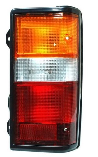 [11-1698-00-6B] CALAVERA NISSAN URVAN 2000 AL 2001 C/ARNES DER TYC 