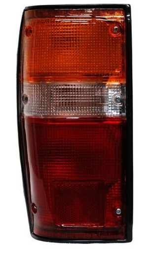 [11-1375-00-6B] CALAVERA TOYOTA PICK UP 1984 AL 1988 PINT C/ARNES IZQ TYC 