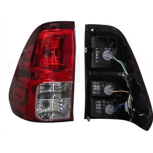 [11-C962-05-2B] CALAVERA TOYOTA HILUX 2016 AL 2025 CLARA C/ARNES IZQ TYC