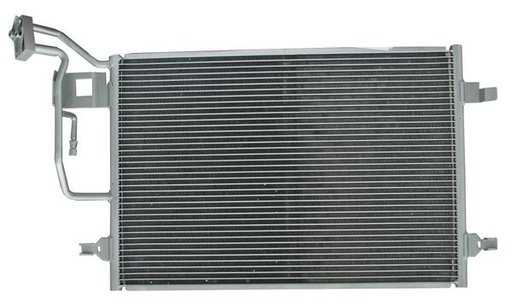 [3B0260401B] CONDENSADOR/RADIADOR DE AIRE ACOND VOLKSWAGEN PASSAT 01-05 1.8L/ 2.0L L4/ 2.8L V6  
