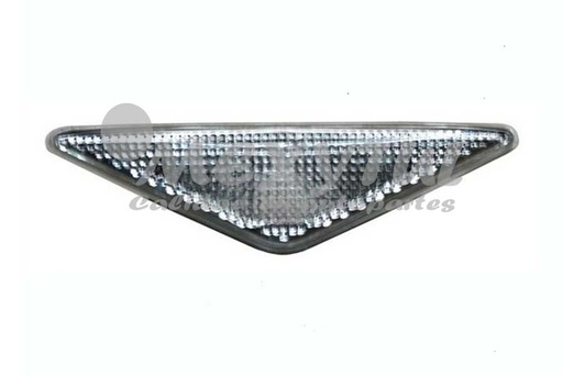 [FOFOC04CUALLR] CUARTO LAT FORD FOCUS DE 2005 AL 2007 / MONDEO DE 2004 AL 2007 BCO S/FOCO IZQ/DER TYC *A