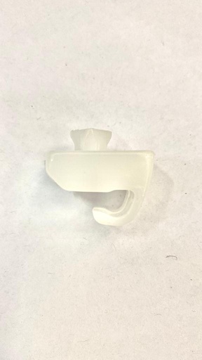 [117321-01] GANCHO VISERA P/AUTO BCO 1 PZA (117321)