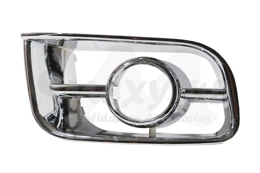 [TOHIA05REDCRPFR] REJILLA (PARRILLA) DEFENSA TOYOTA HIACE DE 2005 AL 2015 CROM P/FARO AUX DER (130583) EX+