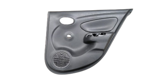 [82922-3BA0A] TAPA PUERTA NISSAN VERSA 2012 AL 2013 S/TAPA JALADERA TRAS DER DESMONTADO ORIGINAL D-2