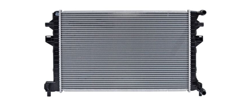 [RAAU-A315-STDAL] RADIADOR AUDI A3/ S3 2015 AL 2017 STD L4 2.0L 24 2/5X16 1/2X16MM ALUMINIO SOLDADO